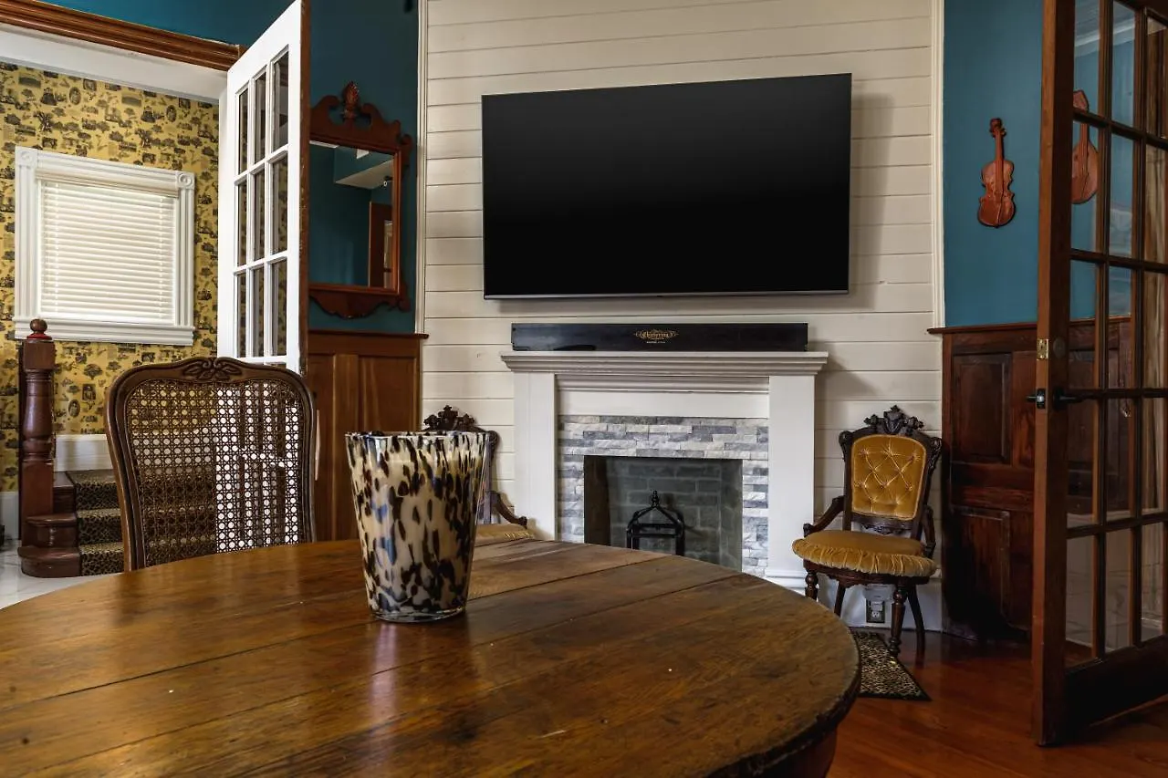 Bed & Breakfast Celestine Bed And Breakfast Pensacola